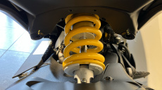 Ducati Diavel V4 - Dark Stealth Yellow (25MY)